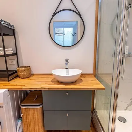 Jardin Public : T3 Renove Immeuble Pierre Бордо