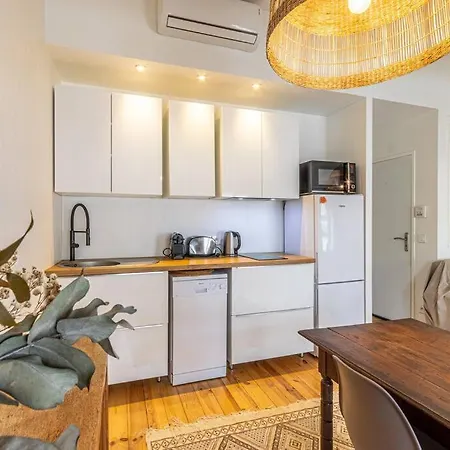 Jardin Public : T3 Renove Immeuble Pierre Бордо