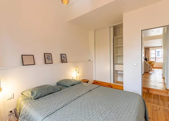 Jardin Public : T3 Renove Immeuble Pierre Apartman