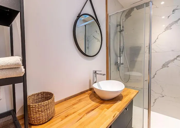 Jardin Public : T3 Renove Immeuble Pierre Apartman